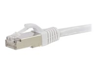 C2G Cat6a Booted Shielded (STP) Network Patch Cable - Cable de interconexión - RJ-45 (M) a RJ-45 (M) - 1.5 m - STP - CAT 6a - moldeado, sin enganches, trenzado - blanco 89936